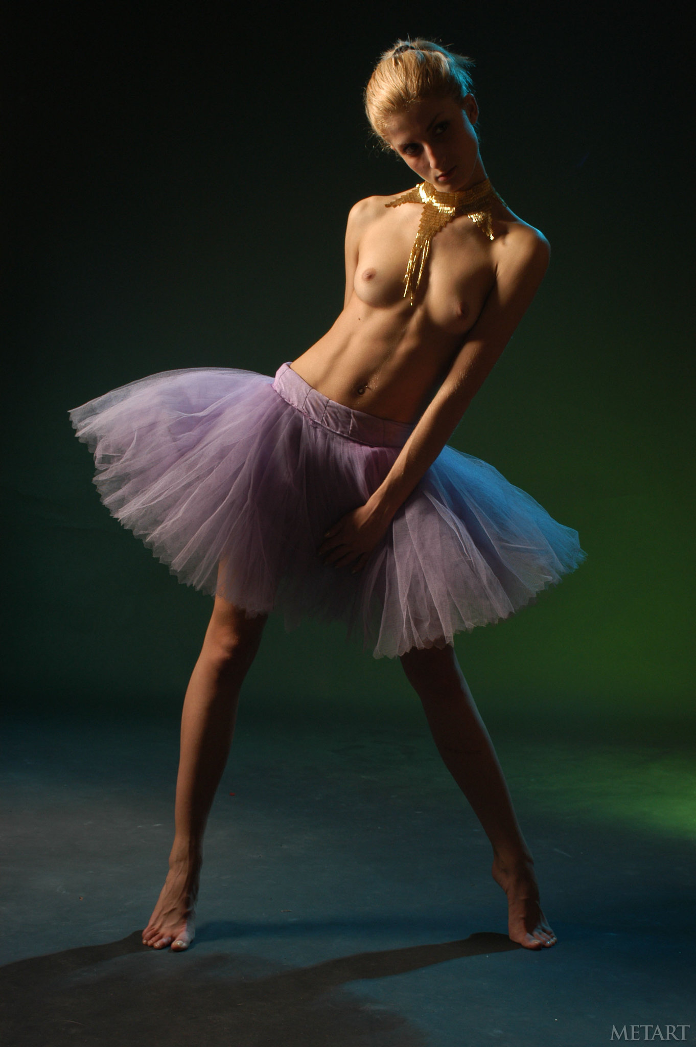 Helga in Met Art set Bolshoi