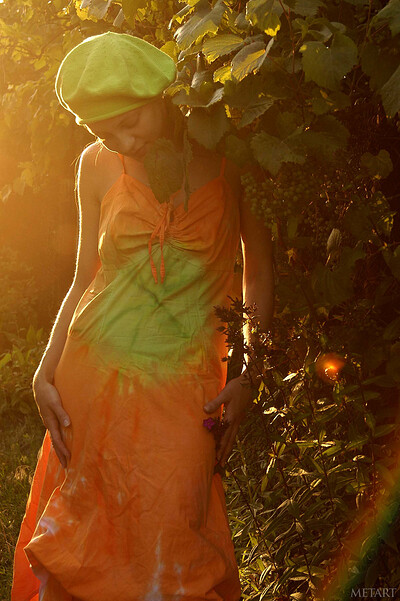 Erin C in Flower from Met Art