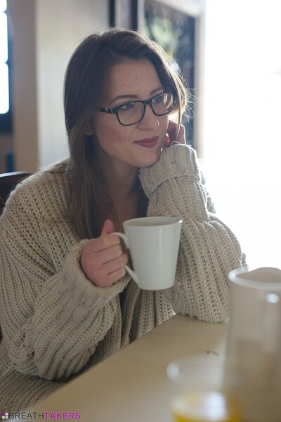 Scarlot Rose in Intimate Breakfast from Breathtakers