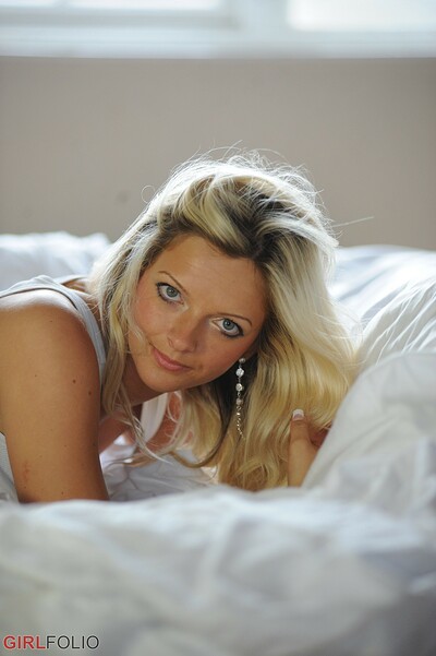Zuzia in All In White from Girlfolio