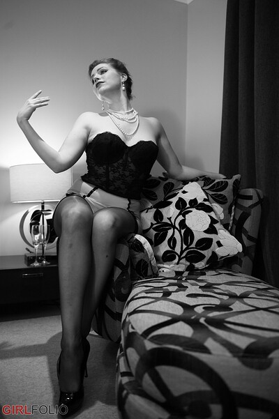 Ingrid in Bedroom Burleaque from Girlfolio