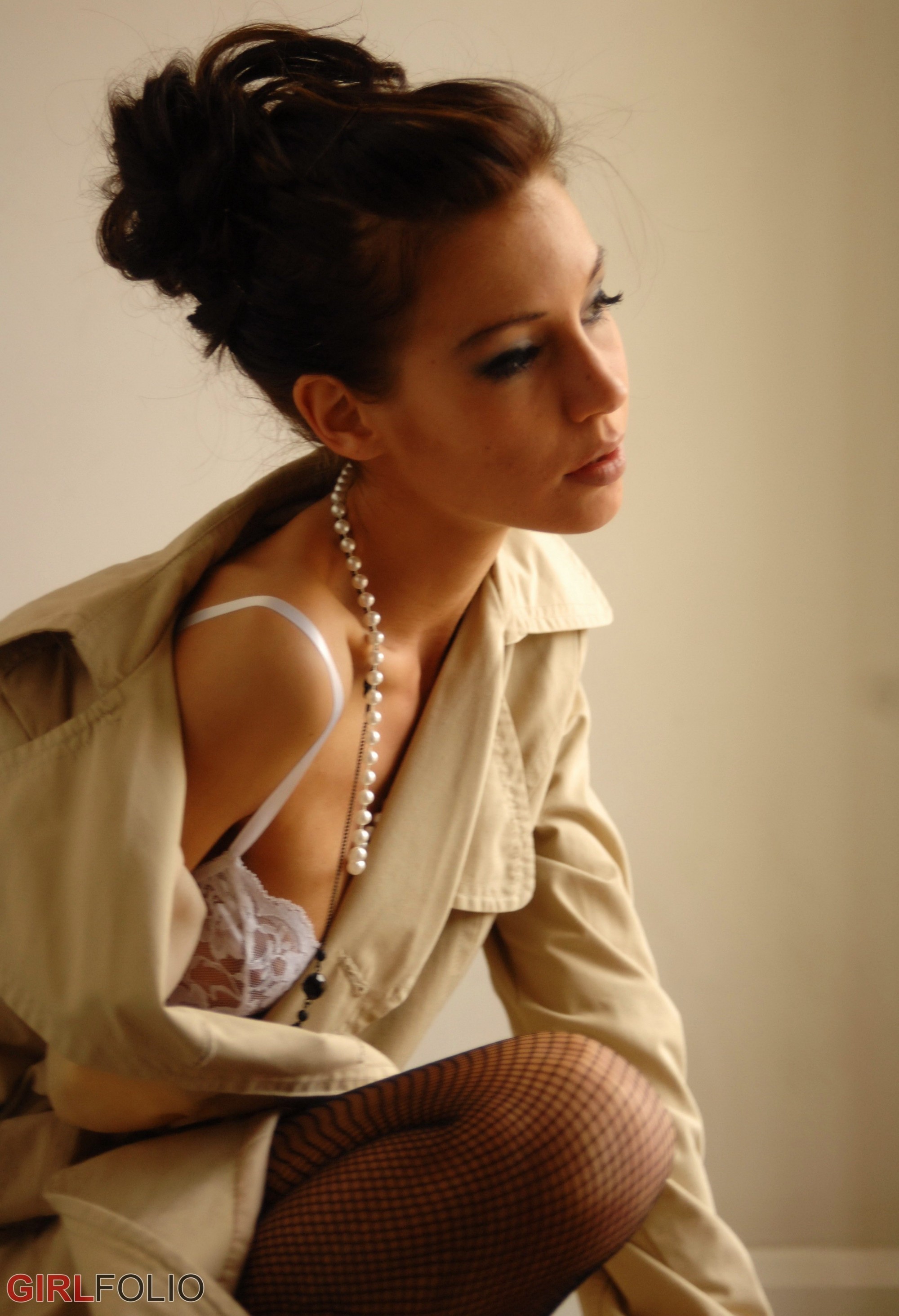 Rosie in Girlfolio set Cluseau