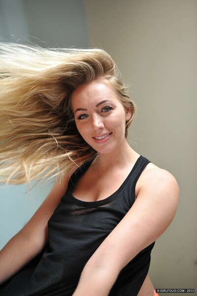 Hayley Coppin in Hayley 028 from Girlfolio