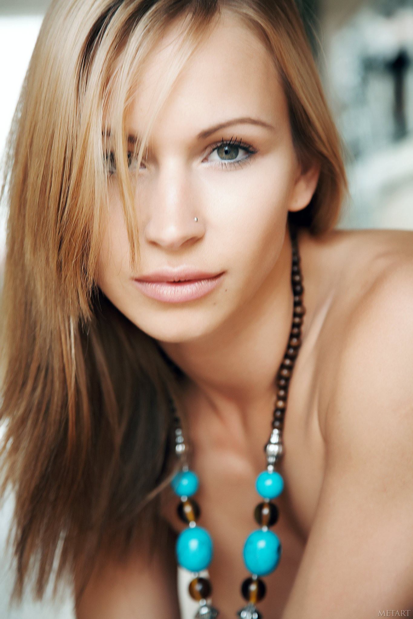 Susana S in Metart set Presenting Susanne