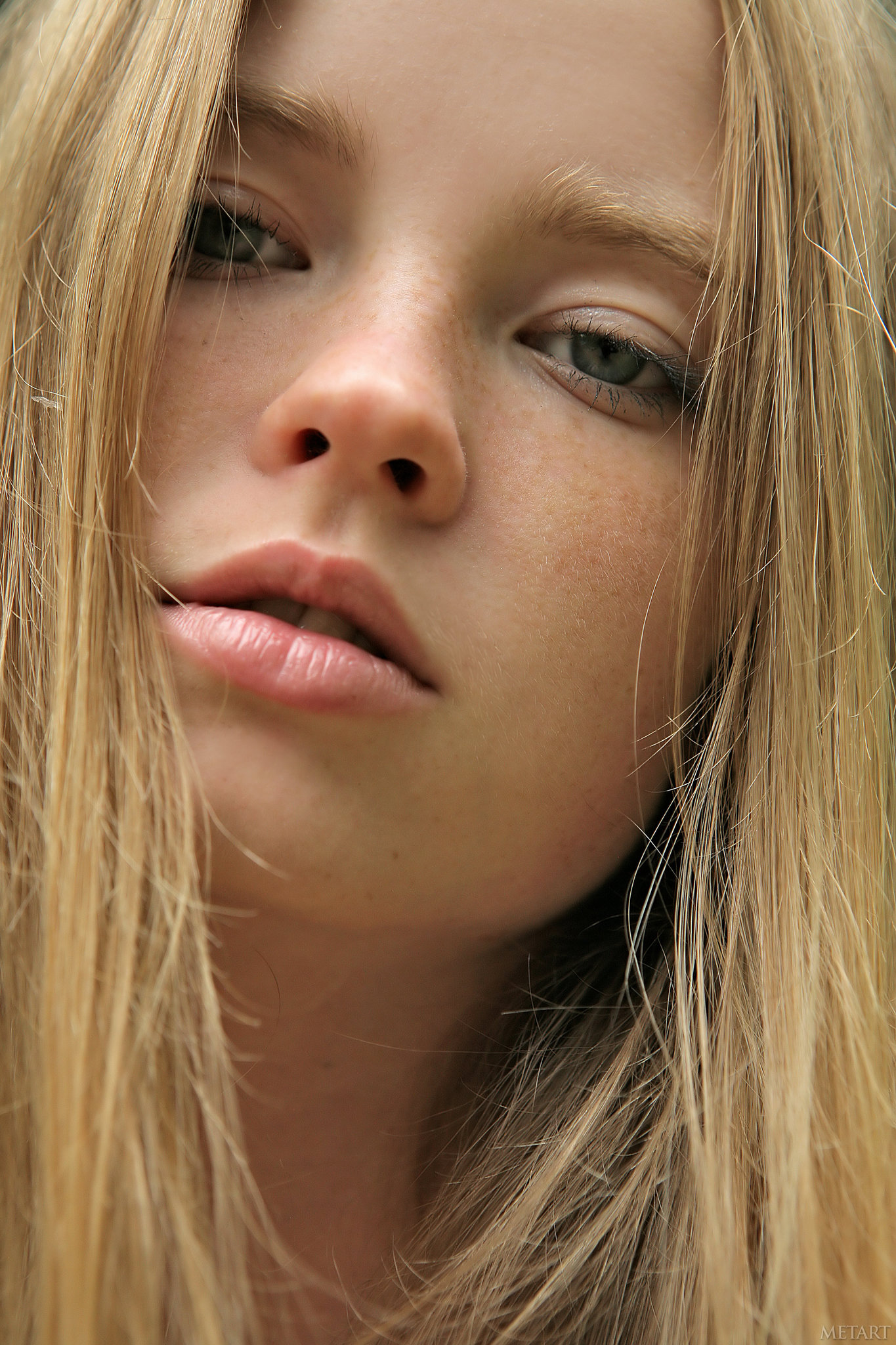 Avril A in Metart set Galassia