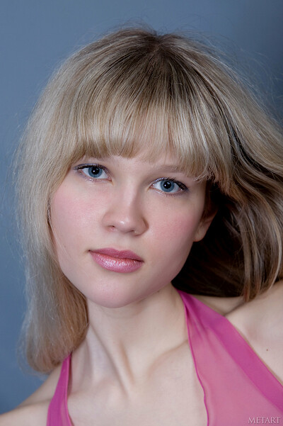 Vivienne A in Presenting Vivienne from Metart