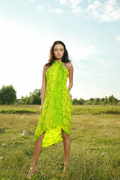 Sasha G in Lineran from Metart