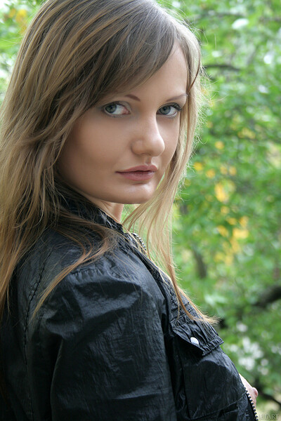 Oksana A in Presenting Oksana from Metart
