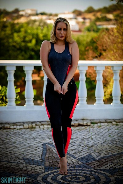 Candice Collyer in Sunset Workout from Skintight Glamour