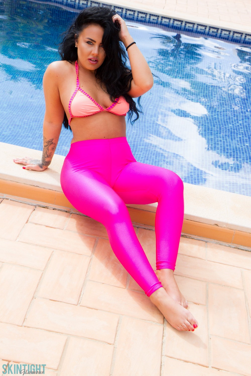 Olivia Paige in Skintight Glamour set Olivia Paige Pink-3027170