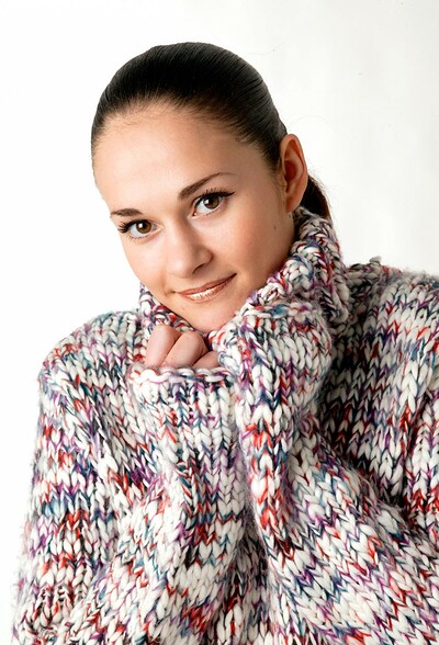 Alicia in Alicia Series 10 from Simonscans