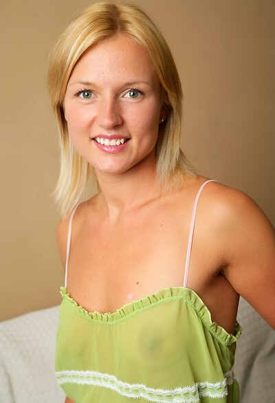 Imogen in Imogen Series 6 from Simonscans