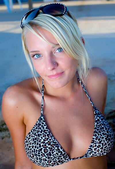 Hayden in Hayden Series 11 from Simonscans