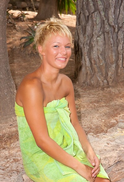 Kayla in Kayla Series 5 from Simonscans