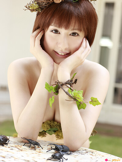 Yukari Kabutomushi in Spring 1 from All Gravure