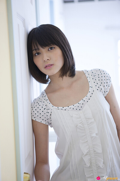 Maimi Yajima in Daddys Girl from All Gravure