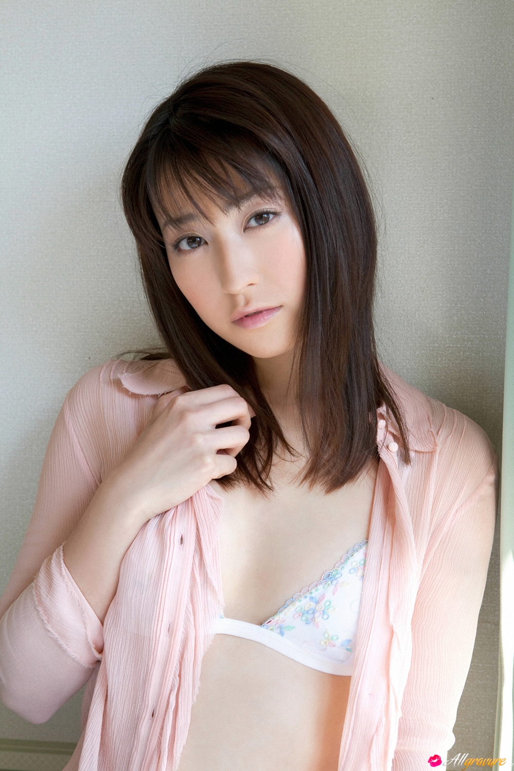 Arisa Kuroda in All Gravure set Hot Shot 4-3097054