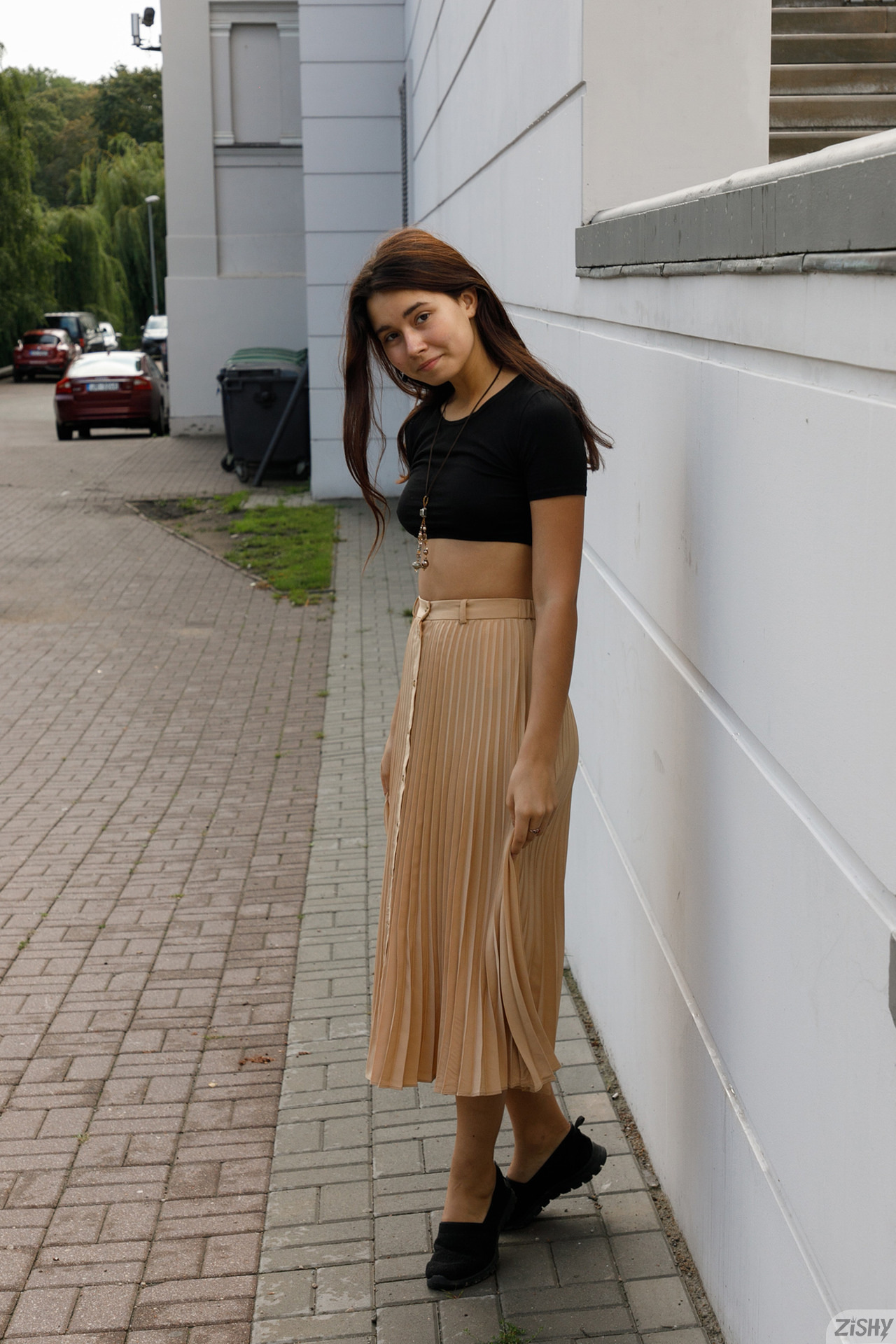 Miki Pedangen in Zishy set Beauty Is Divine