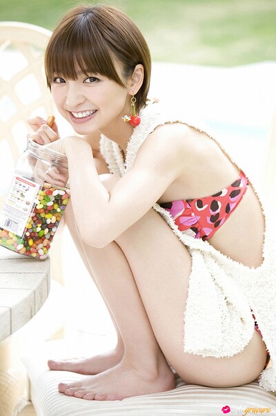Mariko Shinoda in Cherry from All Gravure