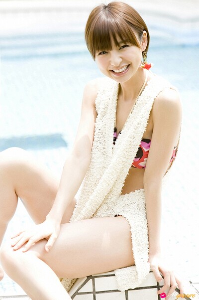 Mariko Shinoda in Cherry from All Gravure