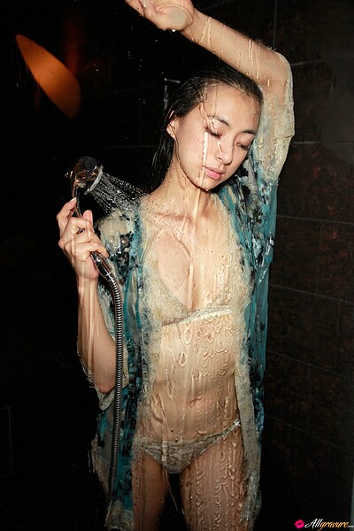 Masako Umemiya in Makes Me Yours 3 from All Gravure