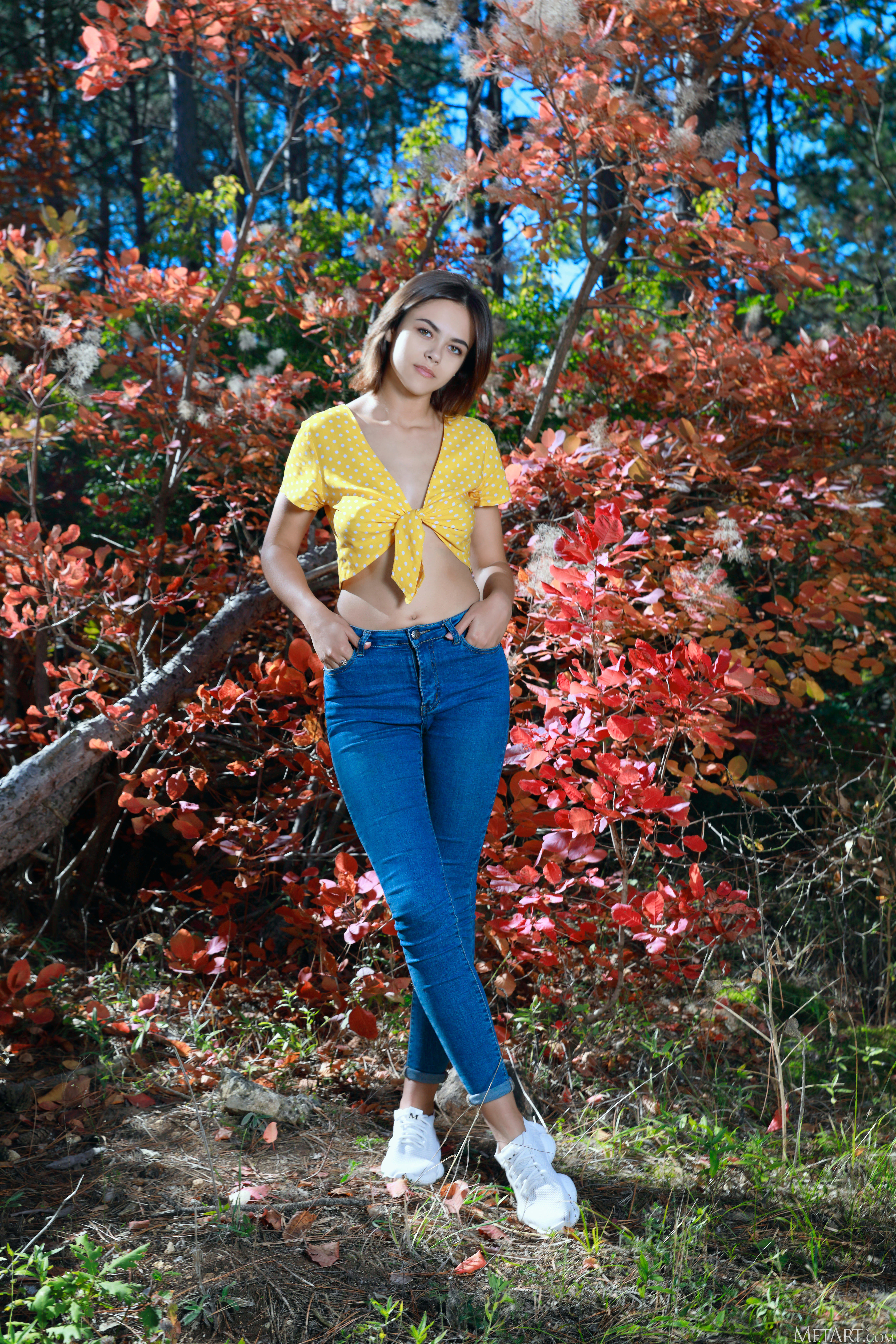 Dzhili in Metart set Growth