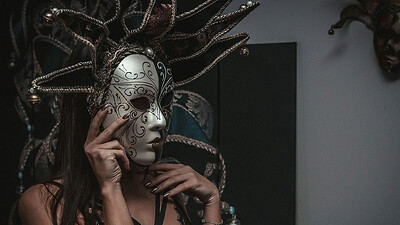 Lilu in Masked from Sanktor