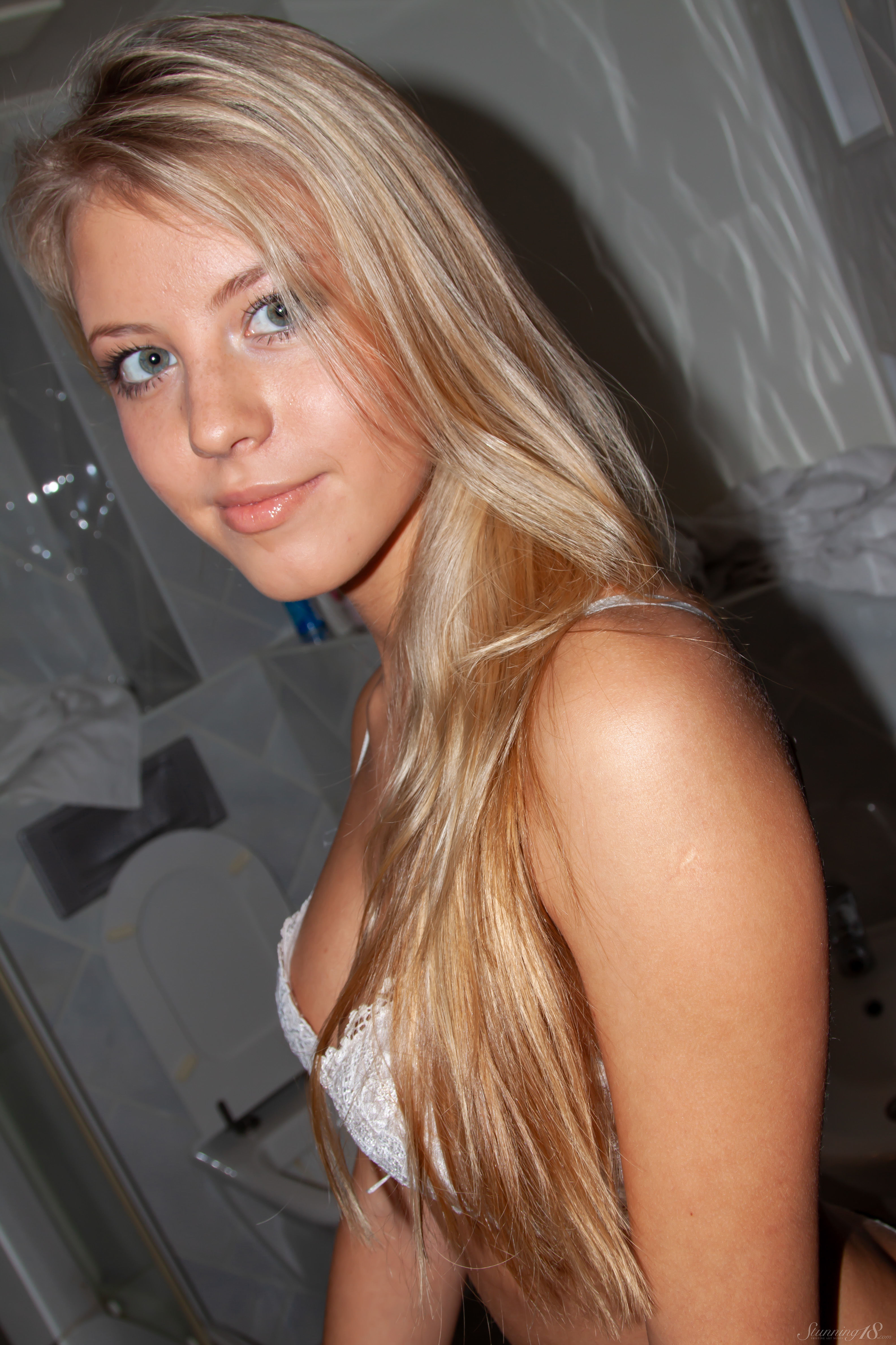 Barbara D in Stunning 18 set Barbara Intimacy
