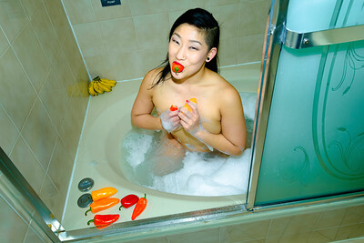 Vivienne Vai in Spicy Bath from Crazy Babe