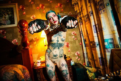 Anna Monoxide in Madness from Crazy Babe