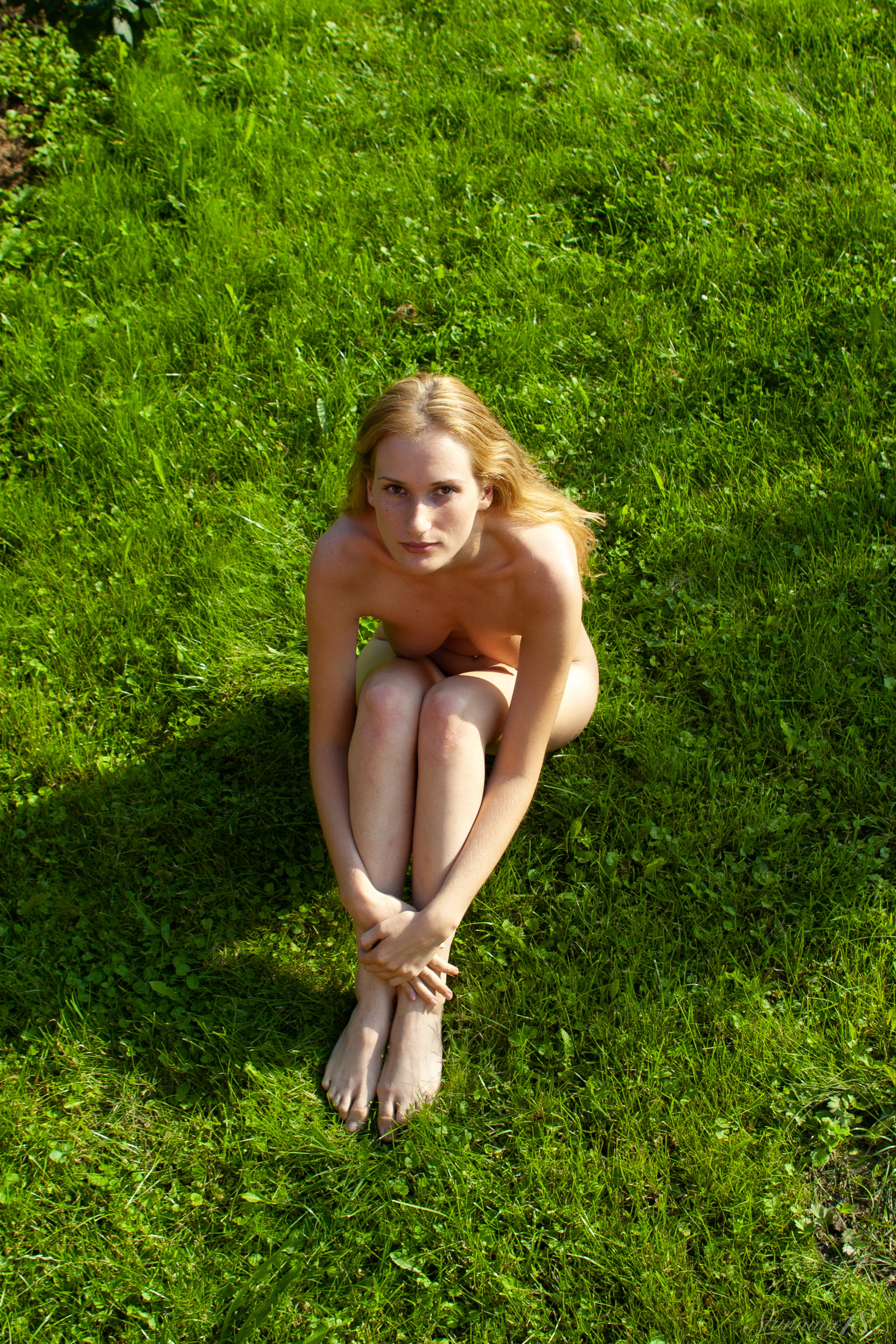 Leona in Stunning 18 set Rest on the grass