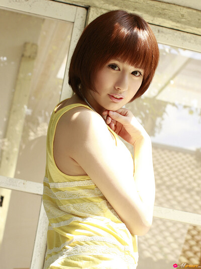 Yukari Kabutomushi in Spring 2 from All Gravure