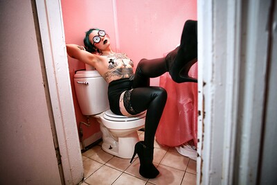 Anna Monoxide in Wild Anna from Crazy Babe