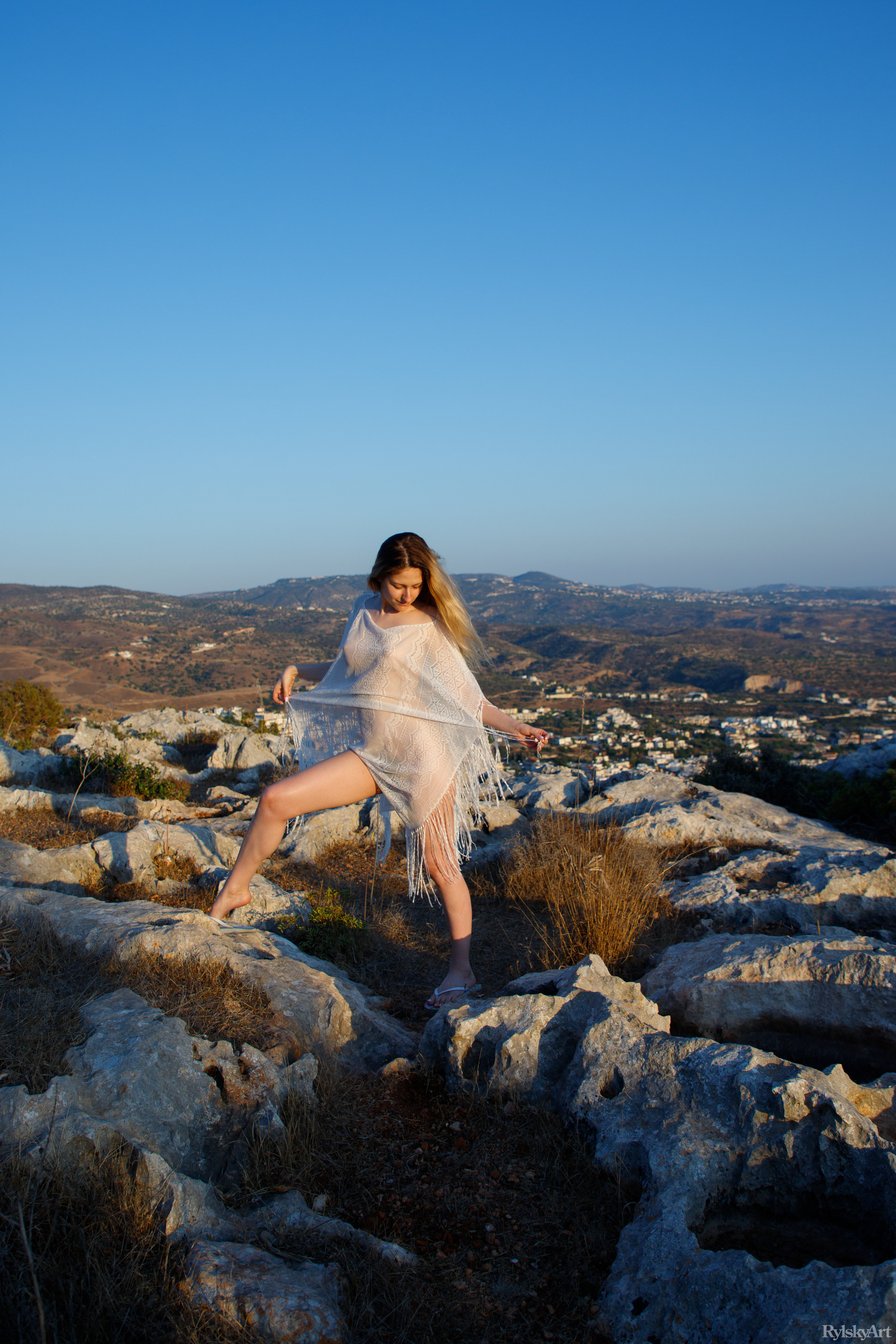 Katty Muss in Rylsky Art set Ranok
