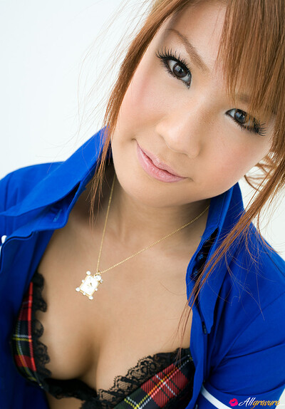Mai Hoshino in Jerry from All Gravure