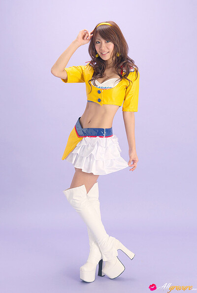 Yuki Aikawa in Up Garage from All Gravure