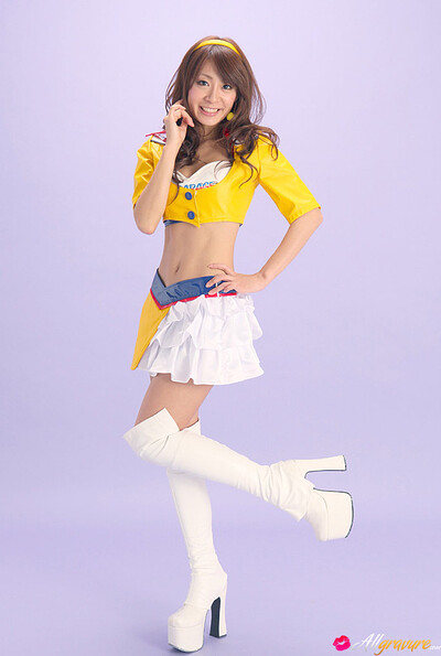 Yuki Aikawa in Up Garage from All Gravure