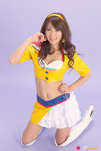 Yuki Aikawa in Up Garage from All Gravure