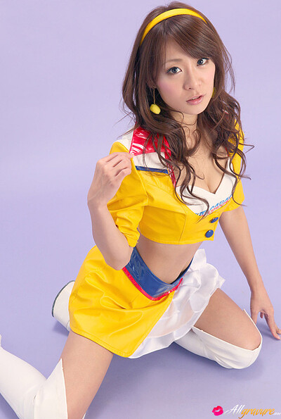 Yuki Aikawa in Up Garage from All Gravure