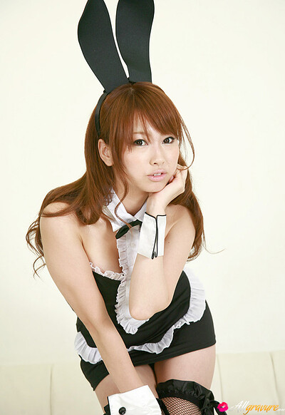 Chinatsu Sasaki in Play Bunny from All Gravure