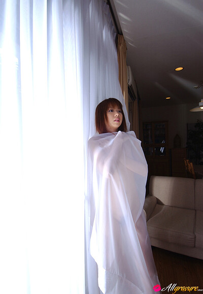 Miyu Momoko in All Free from All Gravure