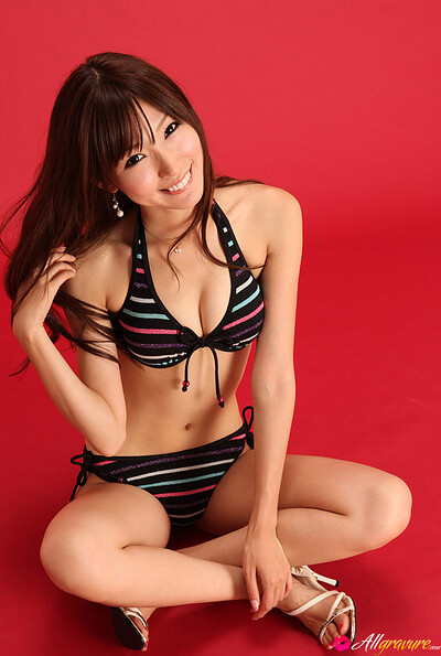Chinatsu Minami in Swimsuit Sweetheart 1 from All Gravure
