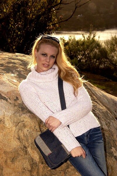 Bella in set #348 from ATK Premium