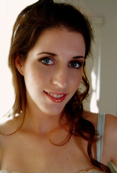Haley in set #528 from ATK Premium
