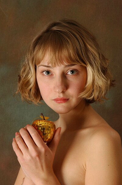 Anya in set #761 from ATK Premium