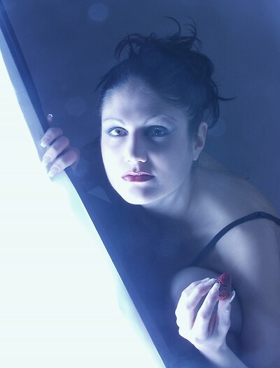 Ellen in set #1030 from ATK Premium