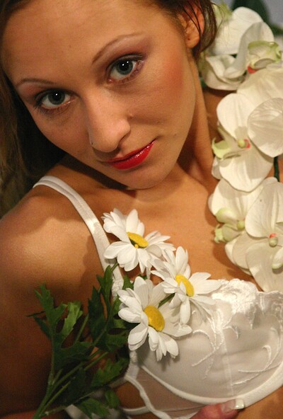Viktoria in set #1336 from ATK Premium