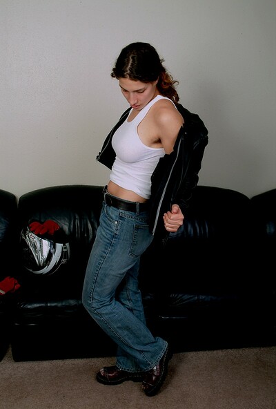 Sara in set #3728 from ATK Premium
