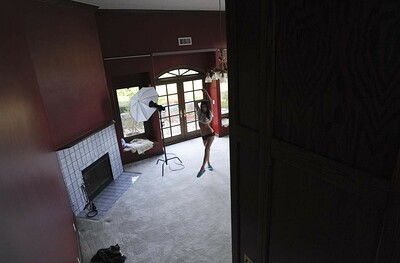 Tiffany Thompson in set #6085 from ATK Premium
