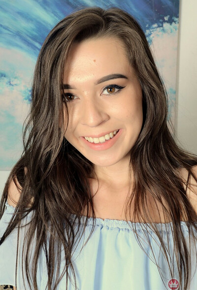 Ariel Grace in #7840 from ATK Premium